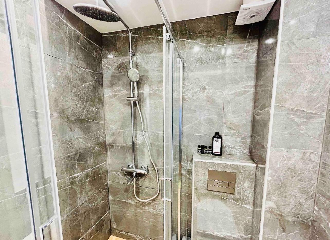 Port Twins Suites No2 Πειραιάς Εξωτερικό φωτογραφία